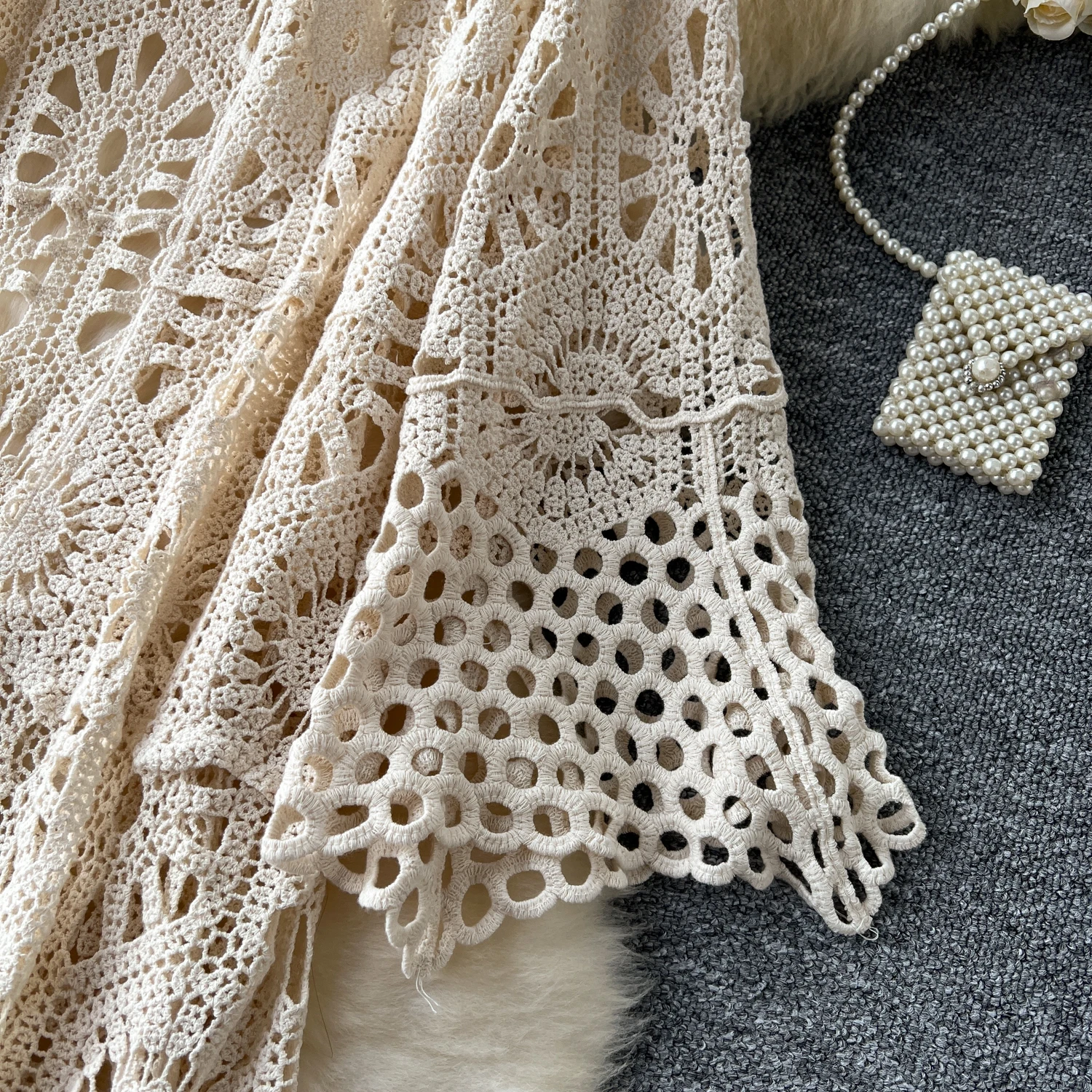 2025年春夏ビーチバケーション用、女性向けボヘミアンケープ風ロング丈日焼け止めニットカーディガン