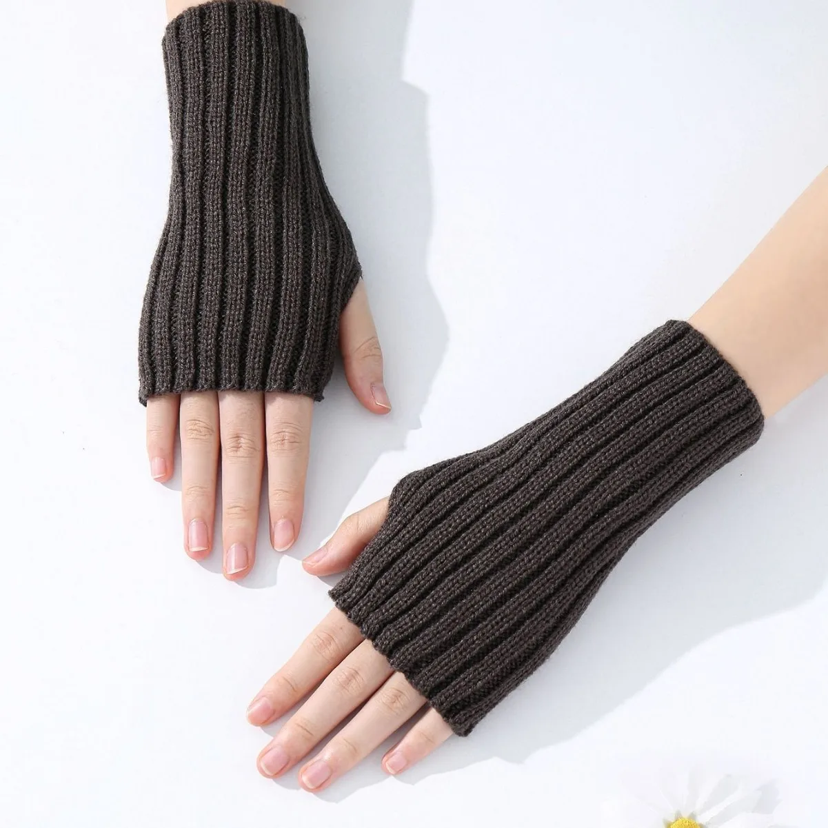 Fashionable and versatile thick striped short sleeves for autumn and winter women, knitted yarn gloves with exposed fingers
