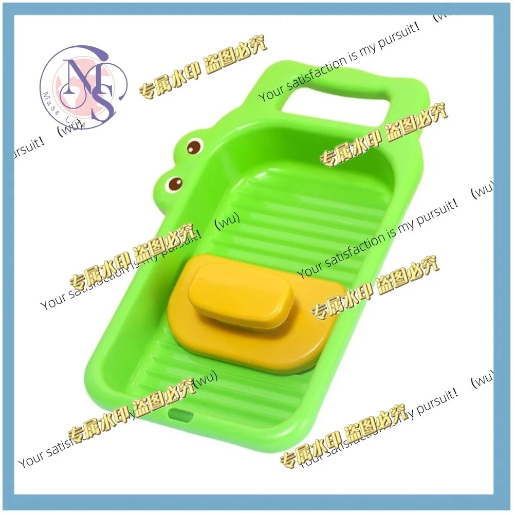 Plastic integrated, non-slip, thickened, manual clothing washboard