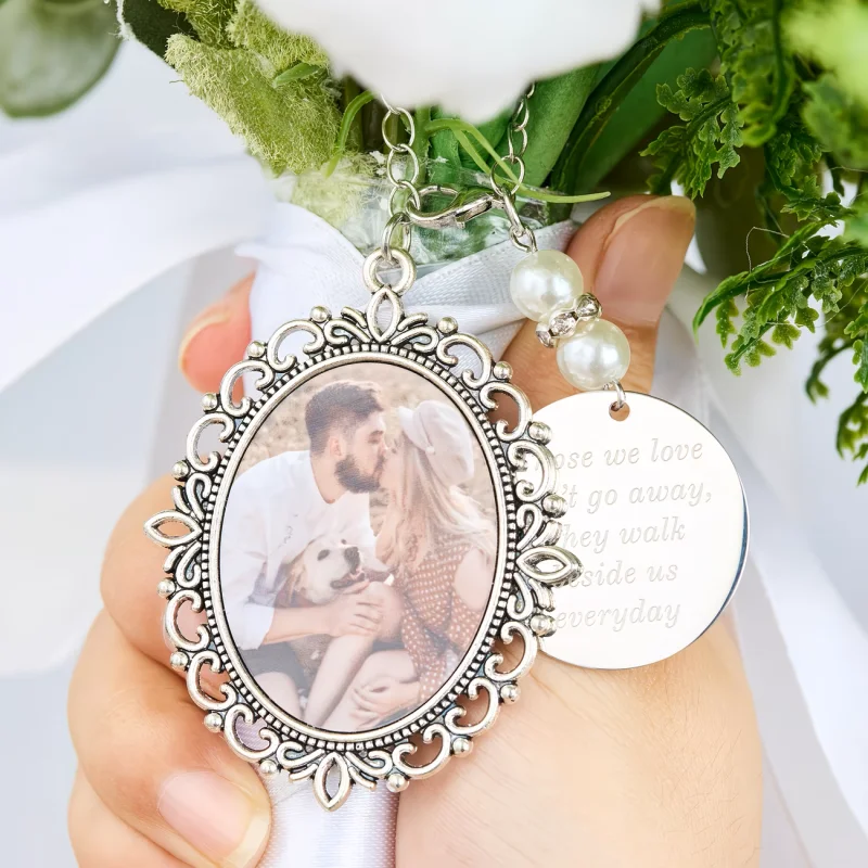 Custom photo bouquet pendant, wedding keepsake, bridal bouquet pendant, personalised wedding bouquet pendant