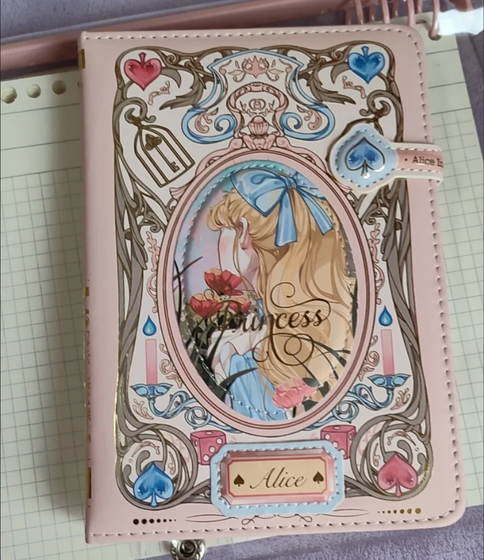 Nouveau A5 Note gothique boucle magnétique livre Art rétro haute valeur exquis livre à main petite personnalité créative main livre cadeaux