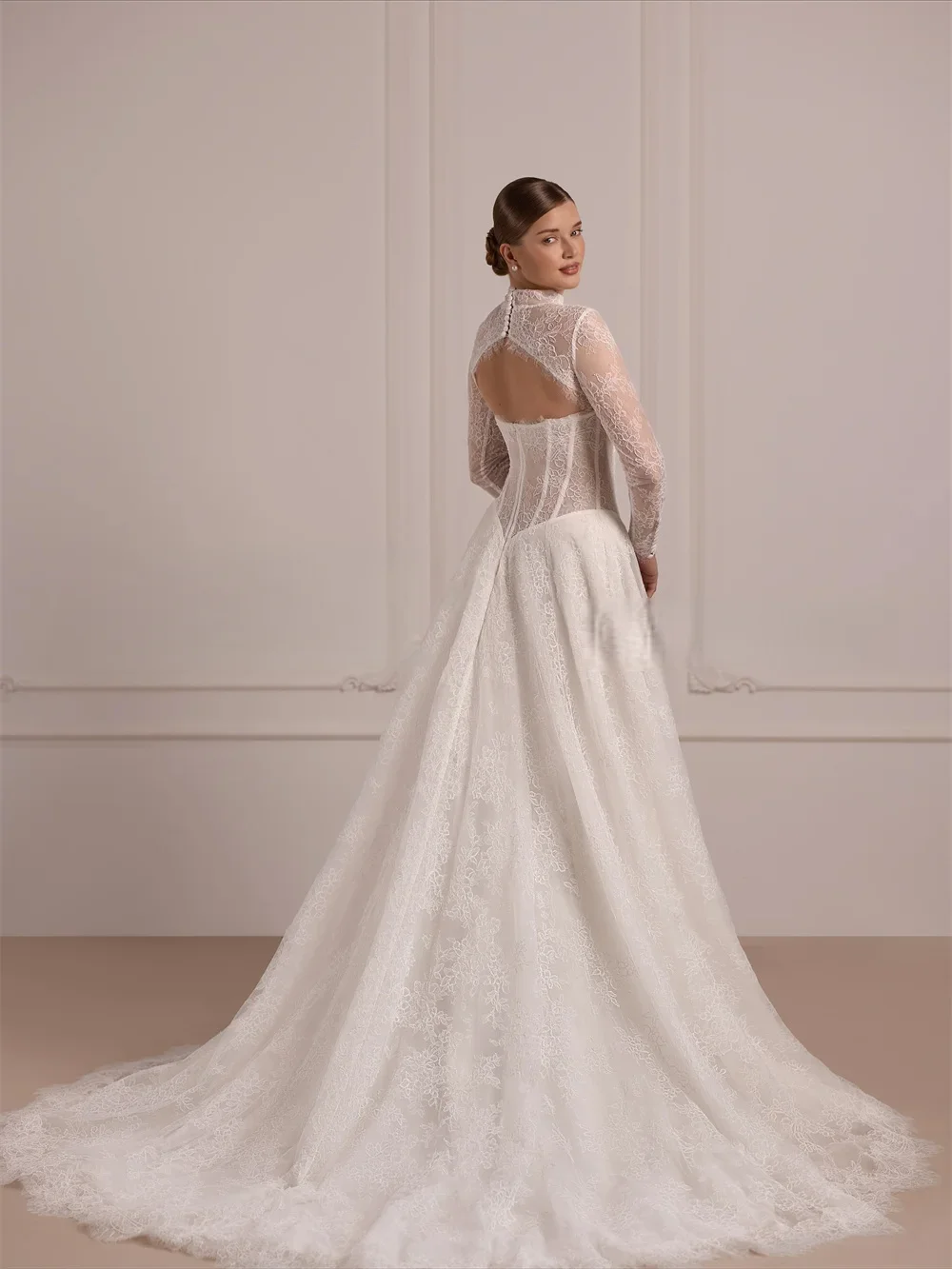 Elegant A-Line Bridal Gown Lace Long Sleeve Wedding Dress with Train Backless Weddings Dresses For Brides vestido de novia