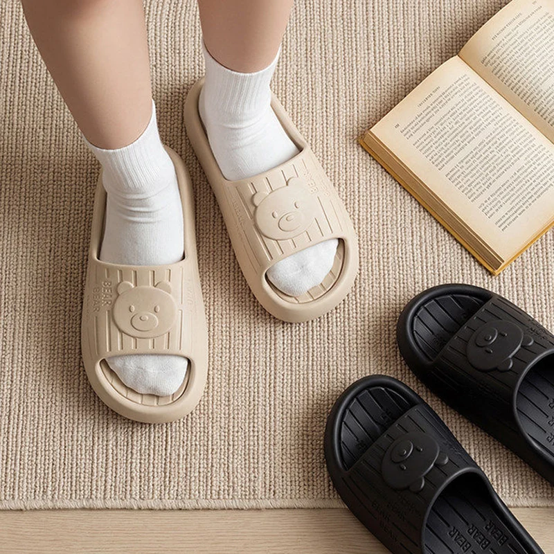 

Cute Cartoon Bear Non Slip EVA Bathroom Slippers Women Summer 2026 Soft Cloud Thick Bottom Indoor Slippers Couple's Home Slides
