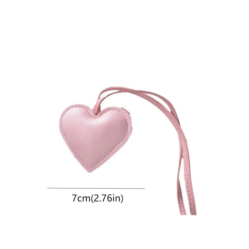 Trendy PU Leather Heart Keychain Love Car Keyring PU Leather Hanger Fashion Cartoon Bag Pendant Men