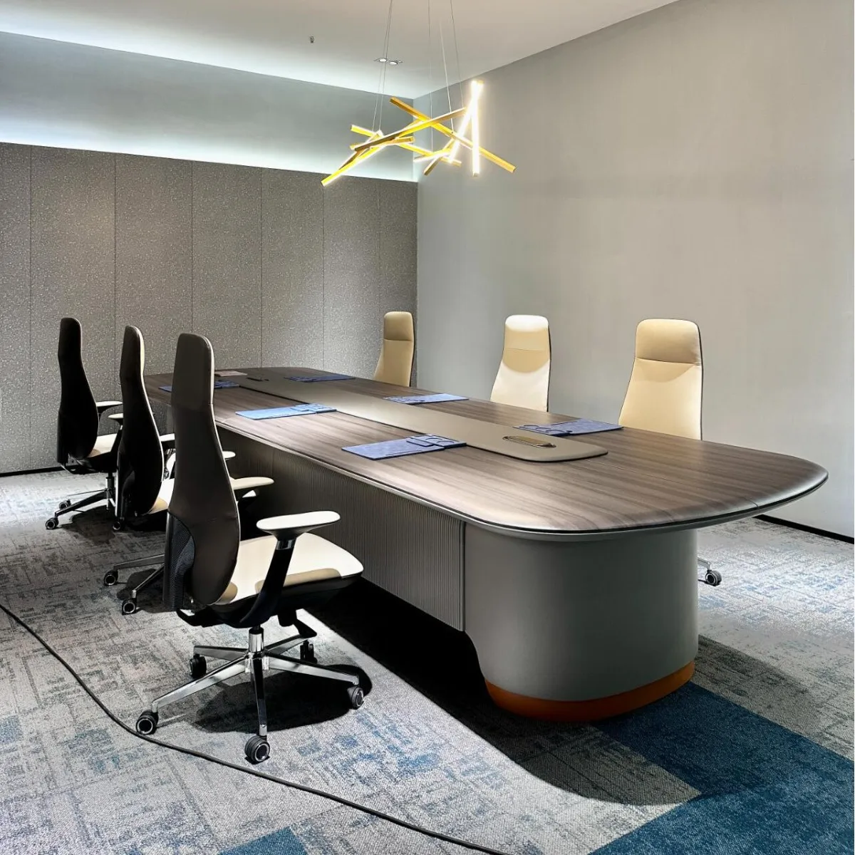 Conference long table High-end meeting room Business oval long table Reception negotiation table and chairs