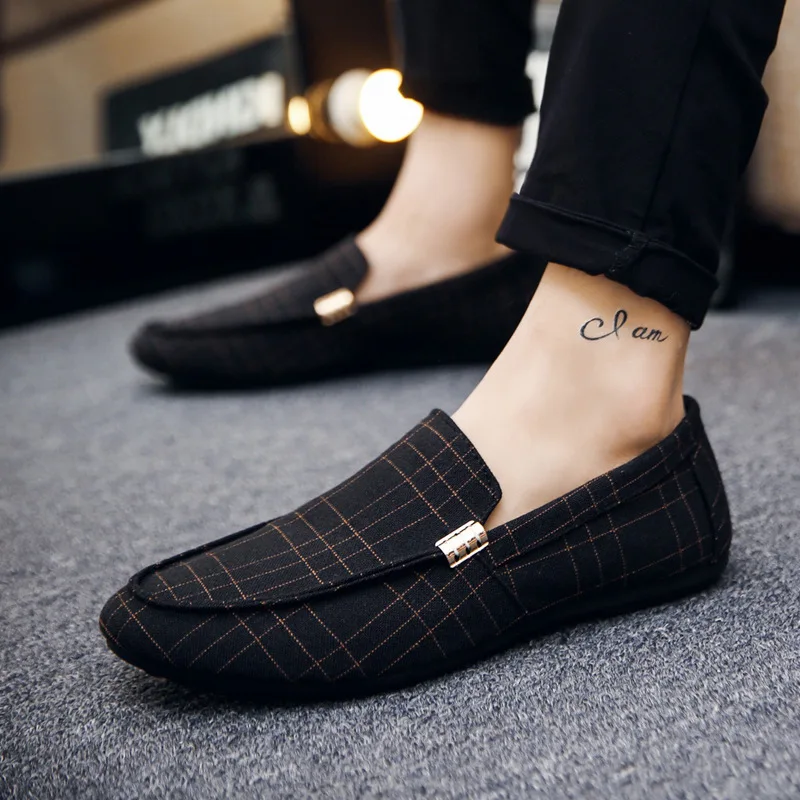 Casual Men Shoes 2022 Spring Summer Men Loafers New Slip On Light Canvas Youth Men Shoes Breathable Fashion Flat Footwear