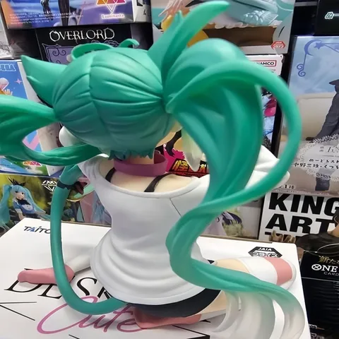 Фигурка Hatsune Miku от Bandai - коллекционная модель — фото товара