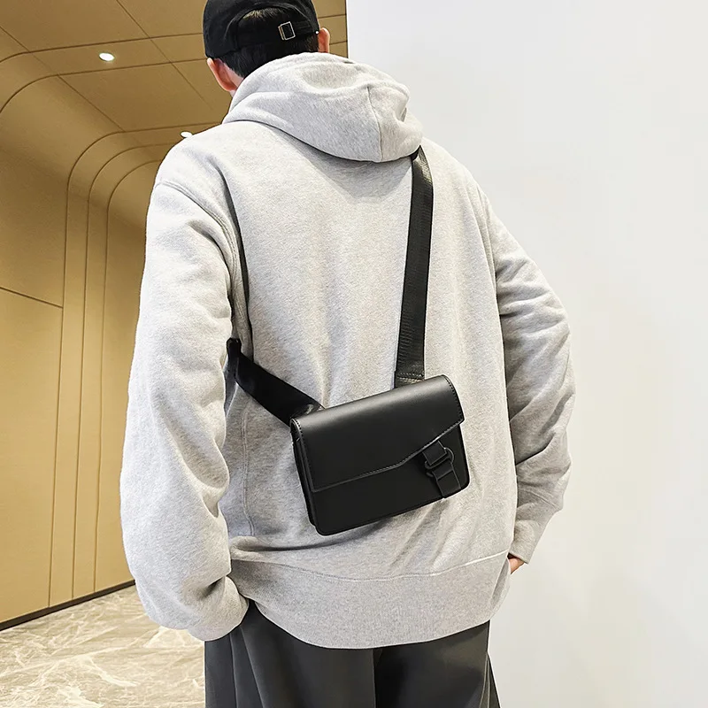 Crossbody Bag for Men 2024 New Casual Messenger Shoulder Bag Korean Trendy Brand Mobile Phone Storage Small Square Bag