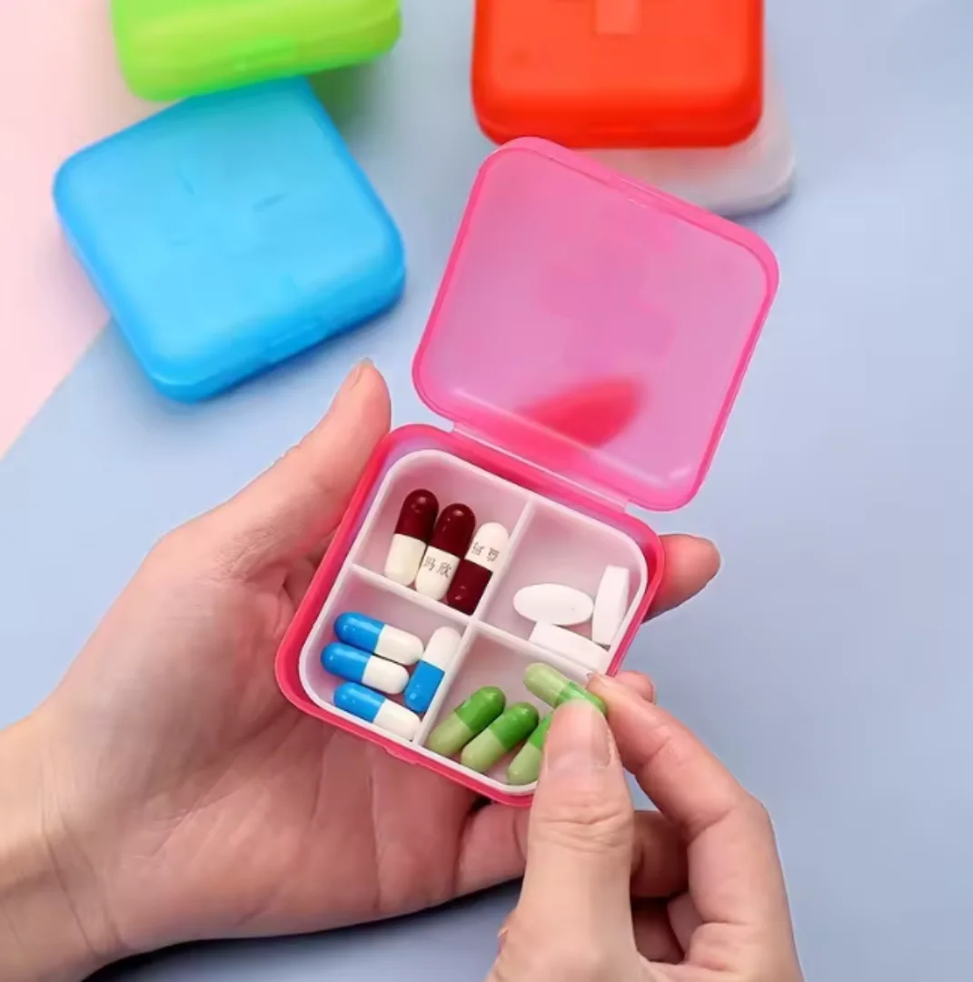 Portable 4 Grids Weekly Pill Organizer Box, Mini Plastic Pill Case for Home Travel, Solid Color Medicine Storage