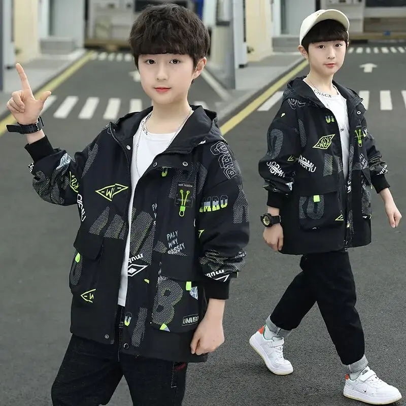 Children's Jacket Spring and Autumn New Handsome Teenage Boys' Hooded Stormtrooper Jacket Thin Casual Windbreaker