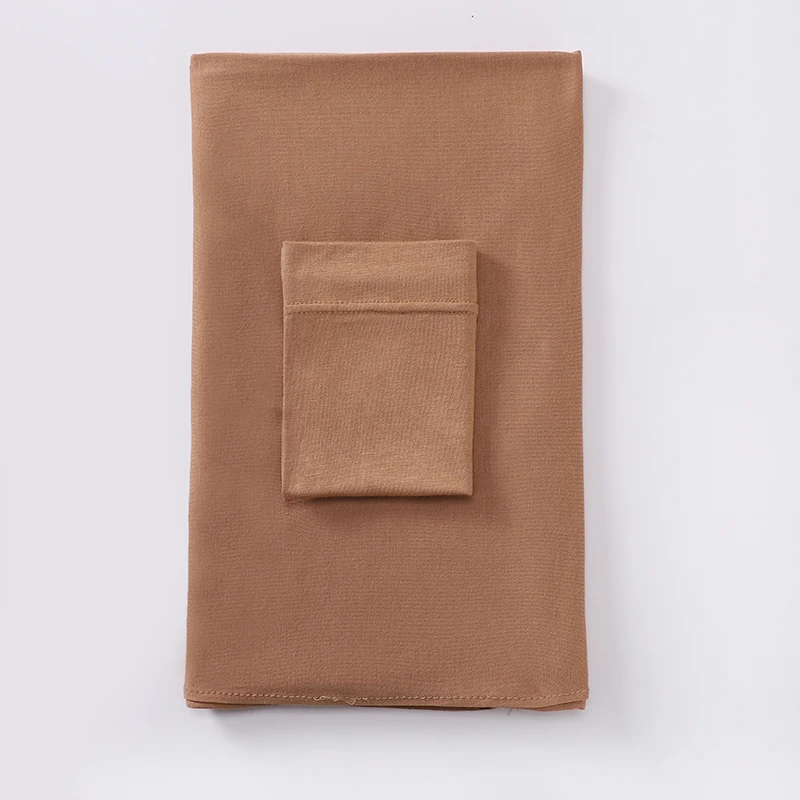 Zweiteiliges Muslimisches Perfekt Passendes Jersey-Hijab-Set mit Farblich Abgestimmtem Jersey-Hijab und Unterkopftuch – Detail 7
