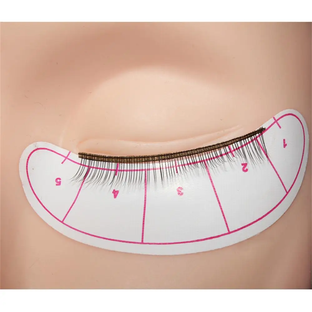 70Pcs Useful Makeup Beauty Tool Under Eye Tips Grafting Eyelash Scale Pad Patch Lash Extension