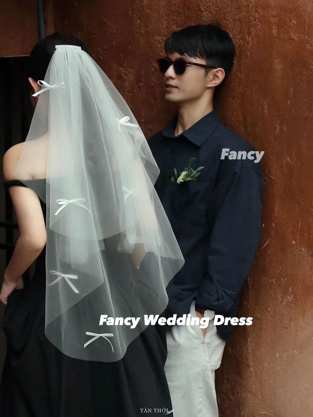 Fantasia simples fora do ombro coreia vestido de casamento elástico cetim uma linha vestido de noite comprimento do tornozelo volta espartilho personalizado