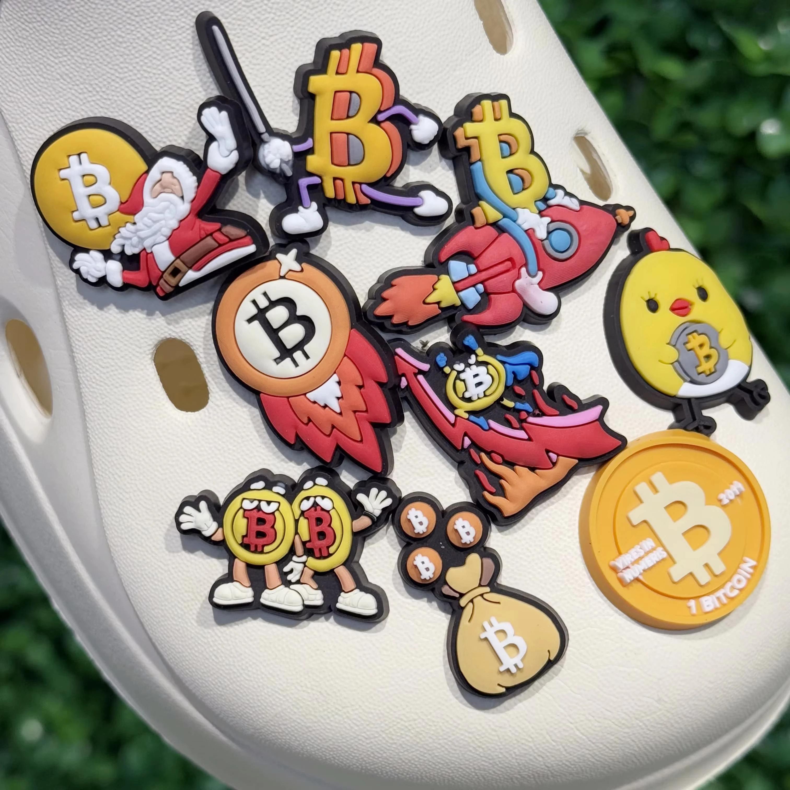 16–100 Stück Geld-Schuhanhänger im Bitcoin-Designer-Stil zum Selbermachen für modische, personalisierte Schuhzubehör im Crocs-Stil, Weihnachtsgeschenke – Detail 7