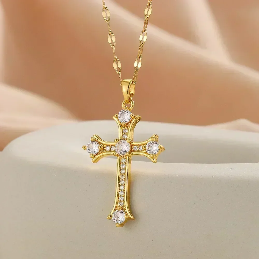 High-End European And American Fashion, Simple And Versatile Colorful Zircon Christmas Cross Series Necklaces For Men And Women