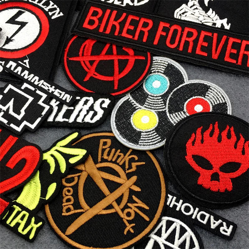 25pcs/lot Punk Rock Patches Iron on Clothes DIY Band Embroidered Patches for Clothing Jacket Jeans Stickers Appliques Stripes