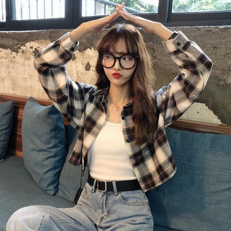 Women Cropped Shirts Plaid Preppy Style Loose Turn Down Collar Top Spring Korean Fashion Single Breasted Outwear Sunscreen Shirt