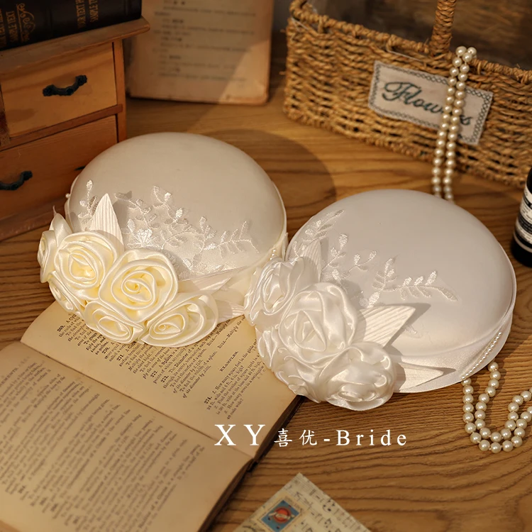Vintage Satin Flower Mini Wedding Fedora Cap Elegant French Style Satin Rose Fascinator Cap Headpiece Cocktail Banquet Party Hat