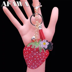 Fashion Strawberry Fruits Crystal Keychain Gold Color Tassel Flower Keyring Holder Jewelry porte clé K7303S01
