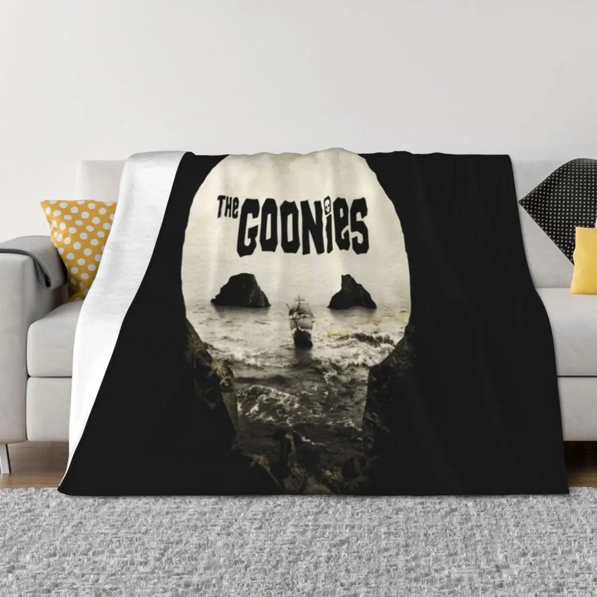 

goonies Classic T-Shirt Throw Blanket Travel Comforter Sofas Decorative Sofas Blankets