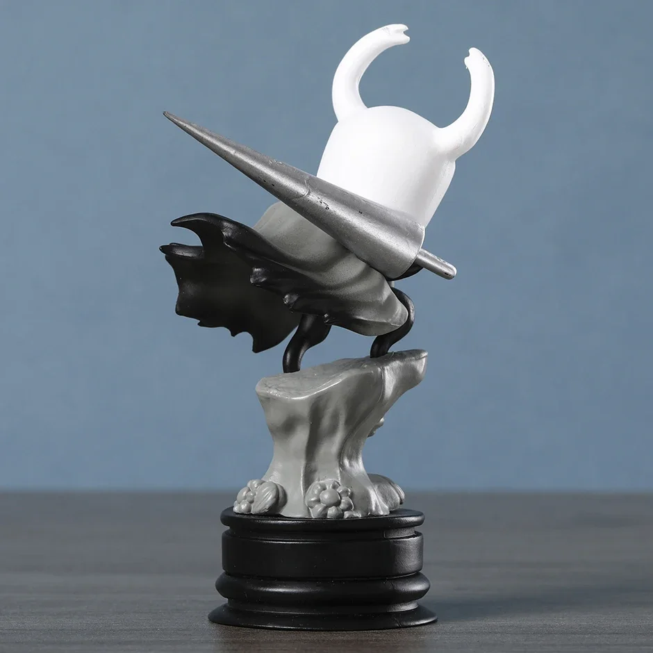 Hollow Knight The Kinght 11cm PVC model figurki lalka zabawka kolekcjonerskie figurki