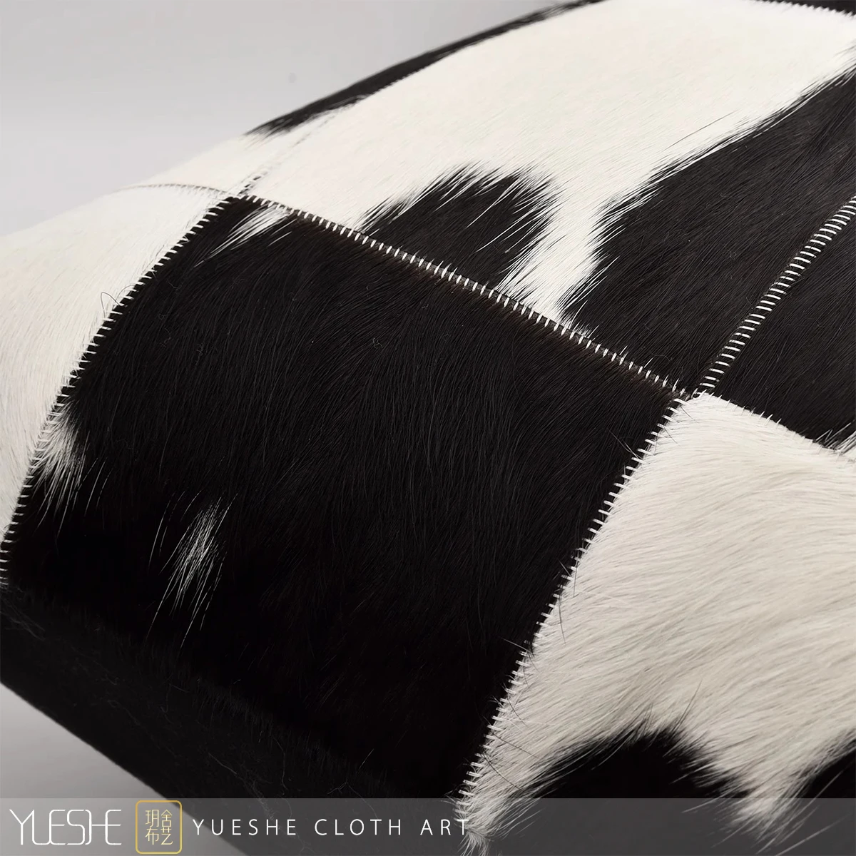 Modern high-end minimalist luxury villa, high-quality black and white spliced horsehair cushion, sofa cushion, square pillow