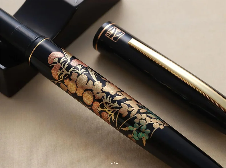 Japanische WANCHER Spezialmalerei Wu Zhu Personalisierte Stiftserie mit verschiedenen Mustern: Kirschblüten, Rote Blätter, Schreib- und Malmotive – Detail 6