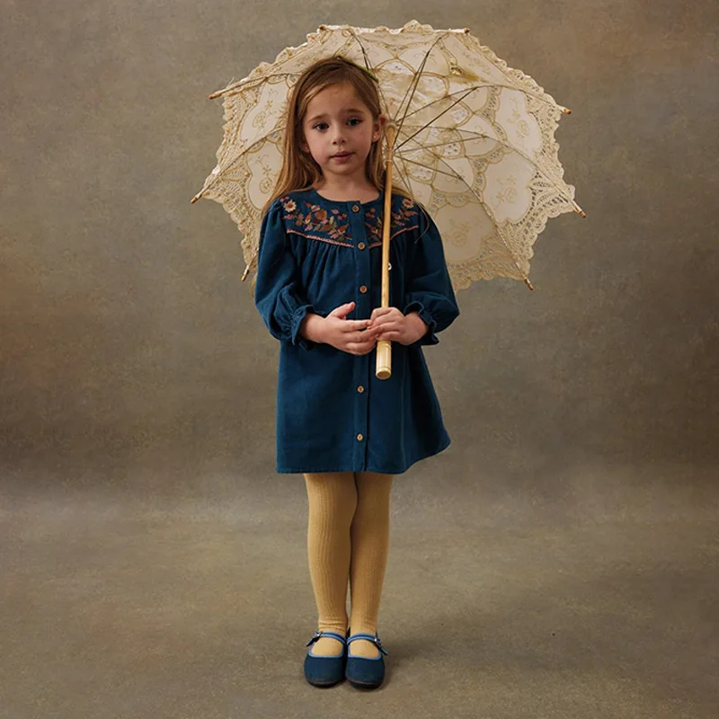 Kép 4: Children's Alvóhely 2025 autumn/winter LM retro Etnikai stílusú számára girlsembroidered virágos handcrafted golyós Kötött Pulóver Állott ízetlen beállítása