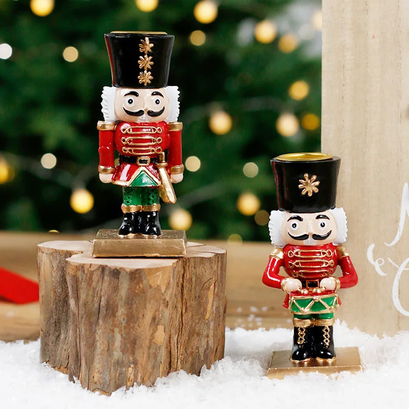 

Christmas Decorations European Nutcracker Resin Candlestick Home Desktop Decorations Retro Creative Fashion Ornaments