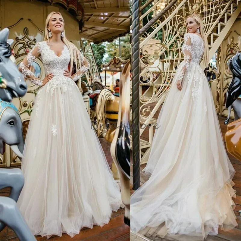 Country Style Boho Wedding Dress With Long Sleeve Sexy V Neck Lace Bohemian Beach Bride Dress2026Appliques Tulle Chic Cream Farm