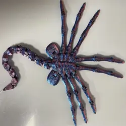 New Desktop Decoration Alien Facehugger Model for Creative Collection With Flexible Joints Alien Face Hugging Insect Model