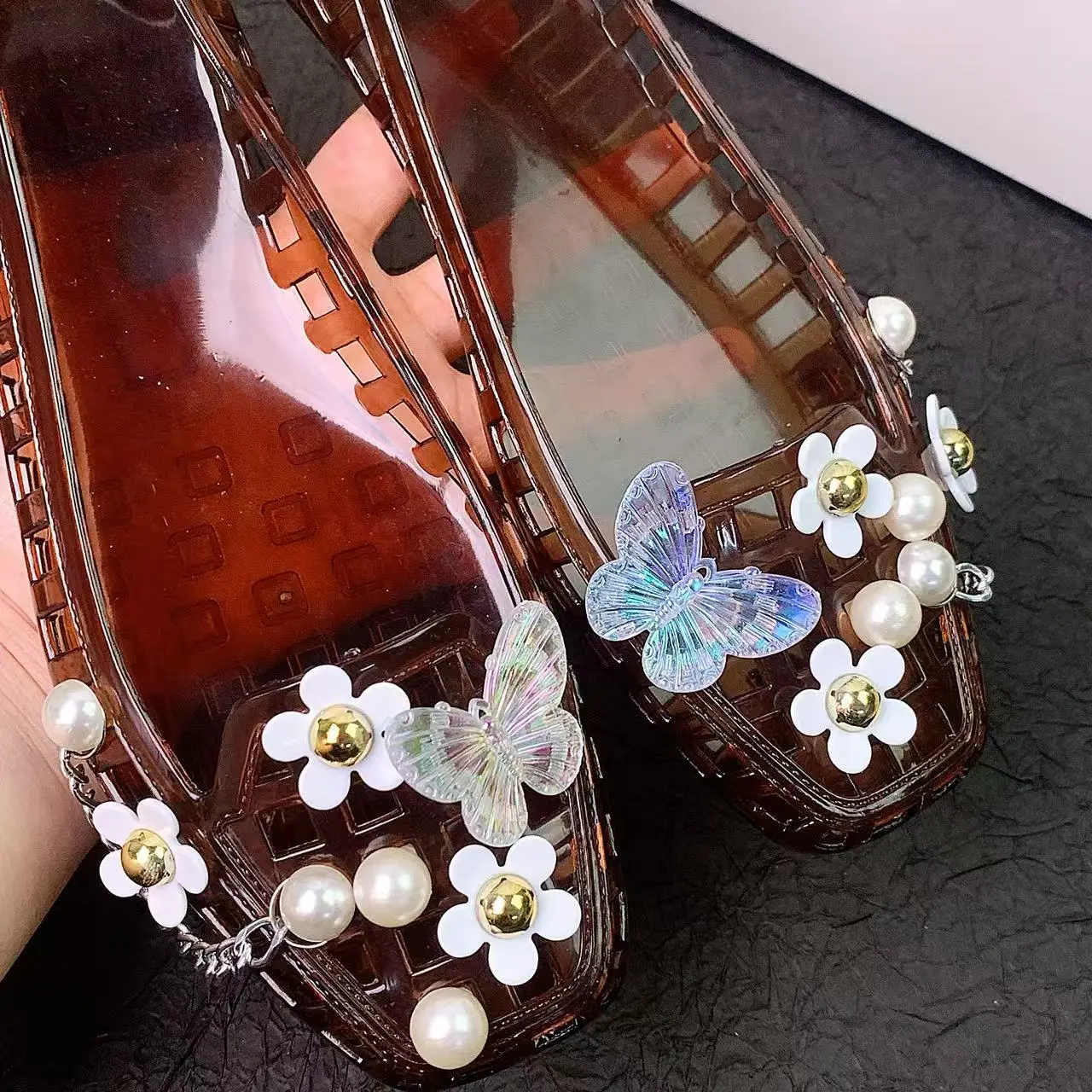New Fashion Slippers for Women Summer Square Toe Women's Shoes White Flower Transparent Butterfly Suit Accessories Sandals Crystal Jelly Shoes Slip-On Slippers