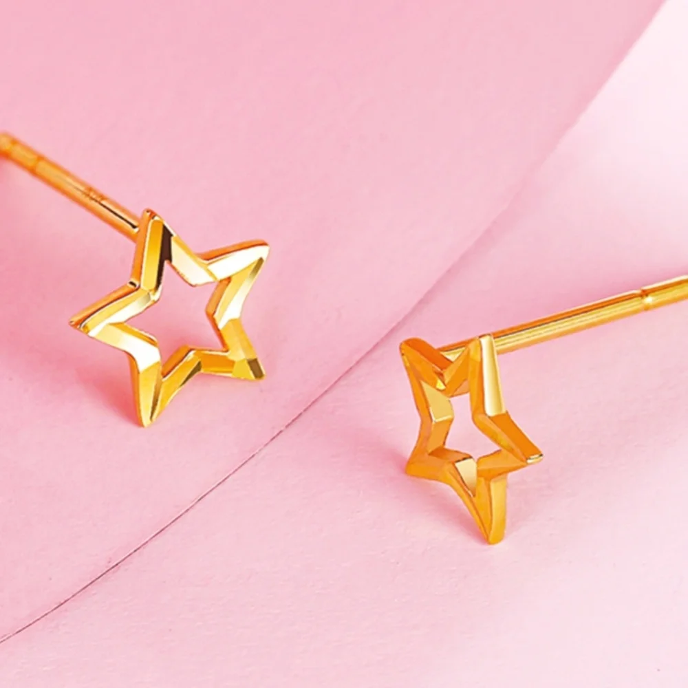 Real Pure 18K Yellow Gold Stud Women Best Gift Lucky Hollow Small Star Earrings 0.75g