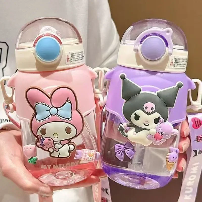 690ML Sanrio Water Bottle Cinnamoroll Kuromi My Melody Portable Large Capacity Straw Water Cup for Outdoor Sports Fitness