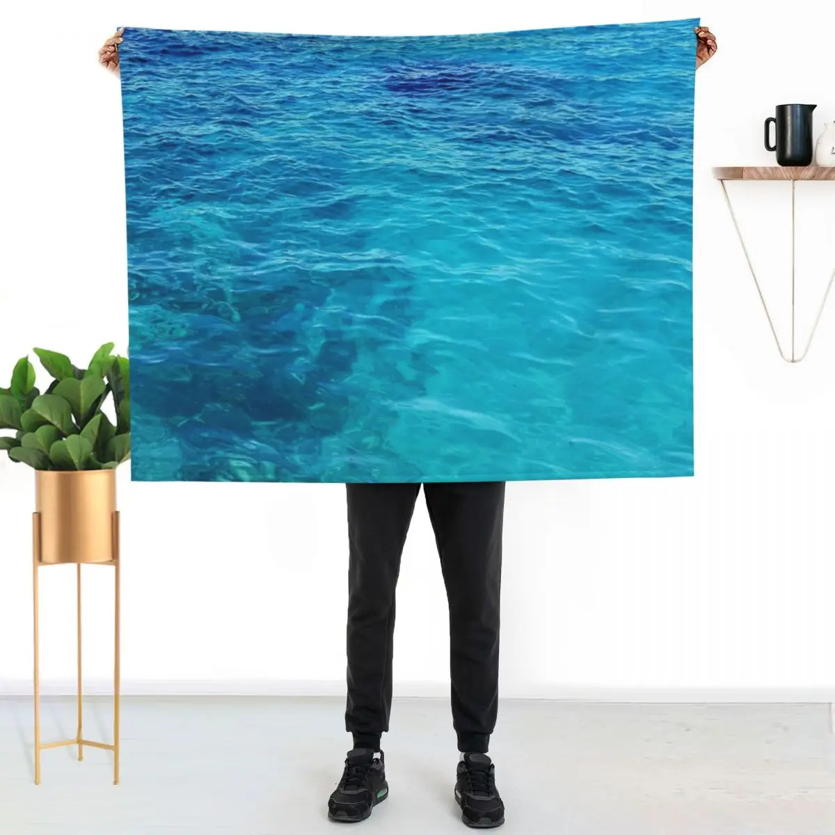 

Calm Turquoise Ocean Throw Blanket Faux Fur Soft Warm Blanket for Bed