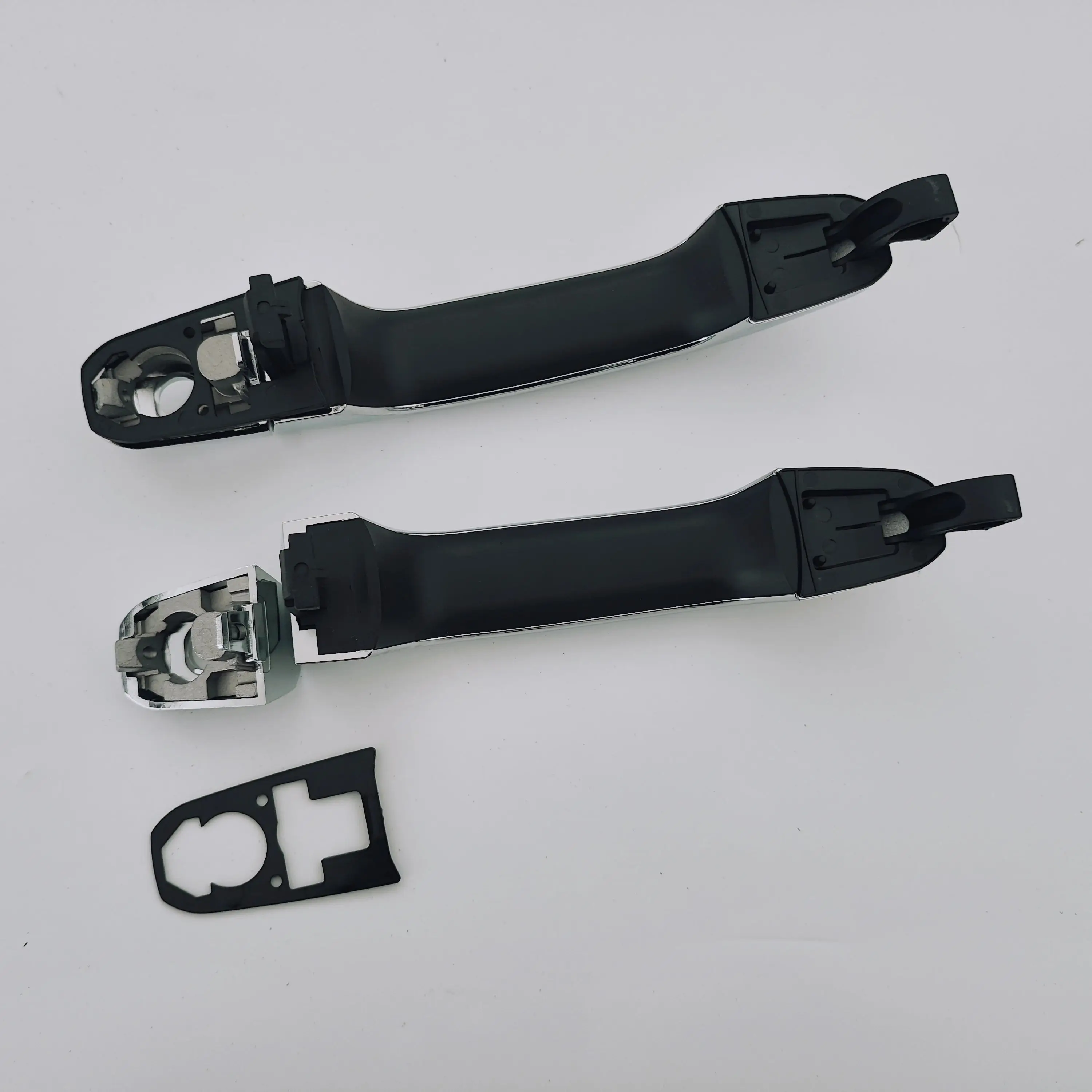 Exterior Door Handle for General Motors, Silverado Sierra 2014-2022, Colorado 2015-2023, Chrome Front Rear, left and right
