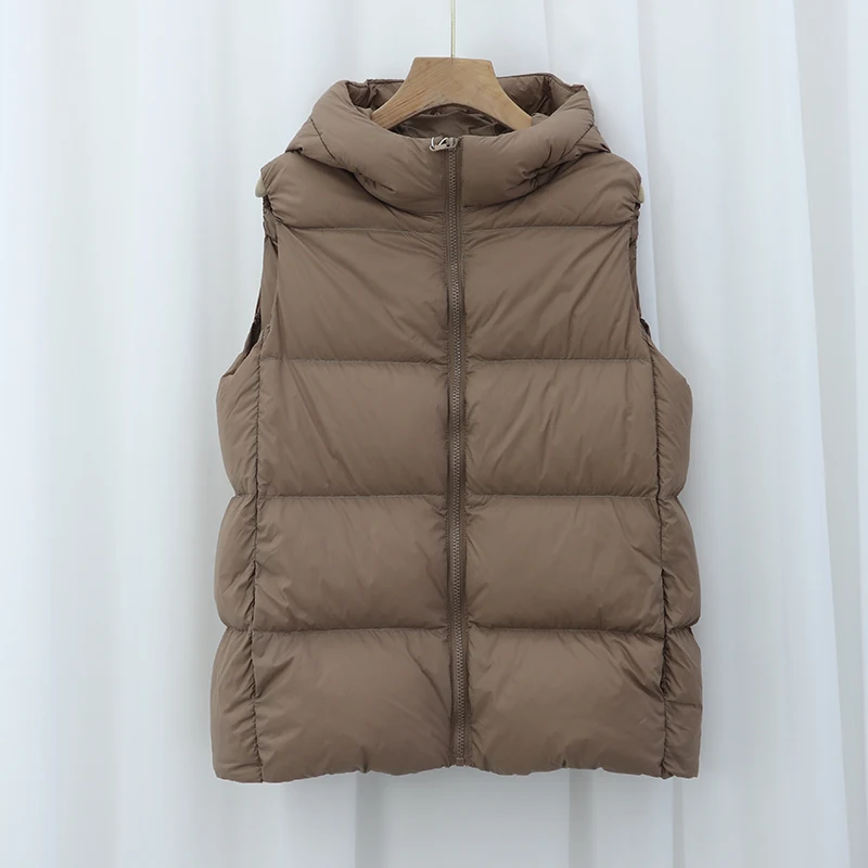 Autunno e inverno nuove signore 2025 piumino d'anatra bianco 90% piumino gilet coreano moda per il tempo libero pendolari madre gilet con cappuccio