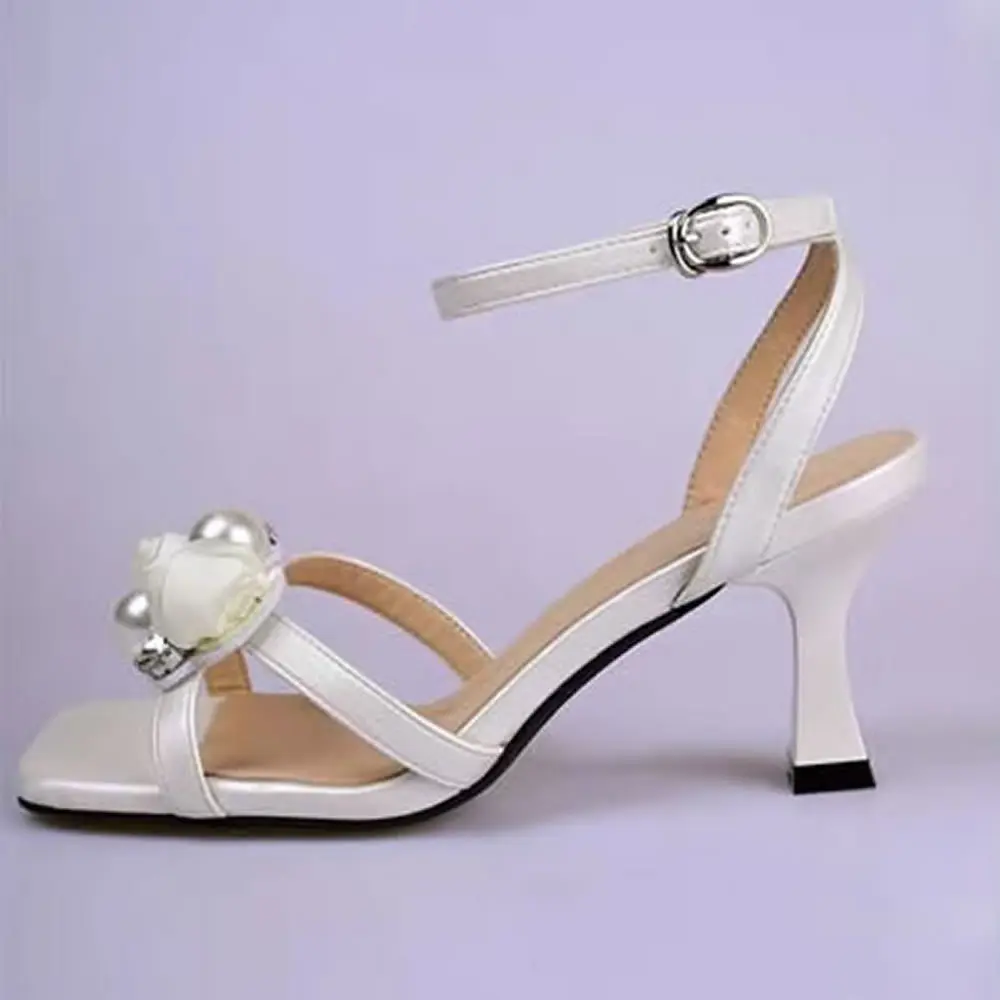 

Лето 2023, босоножки на высоком каблуке с открытым носком и жемчужным цветком, женские блестящие универсальные босоножки на массивном каблуке, модные повседневные круглые Toe oes