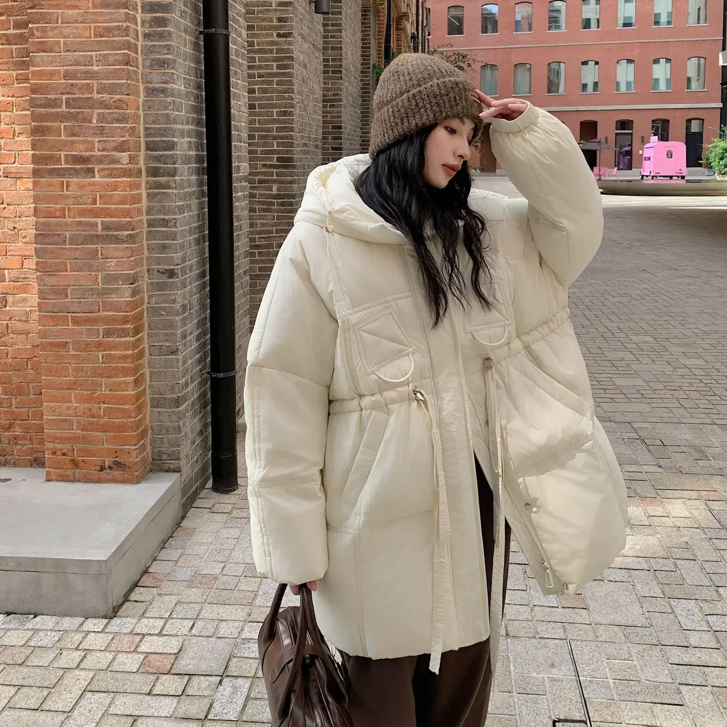 Chaqueta de plumón europea de invierno para mujer, chaqueta holgada de gran tamaño con capucha para ir al trabajo