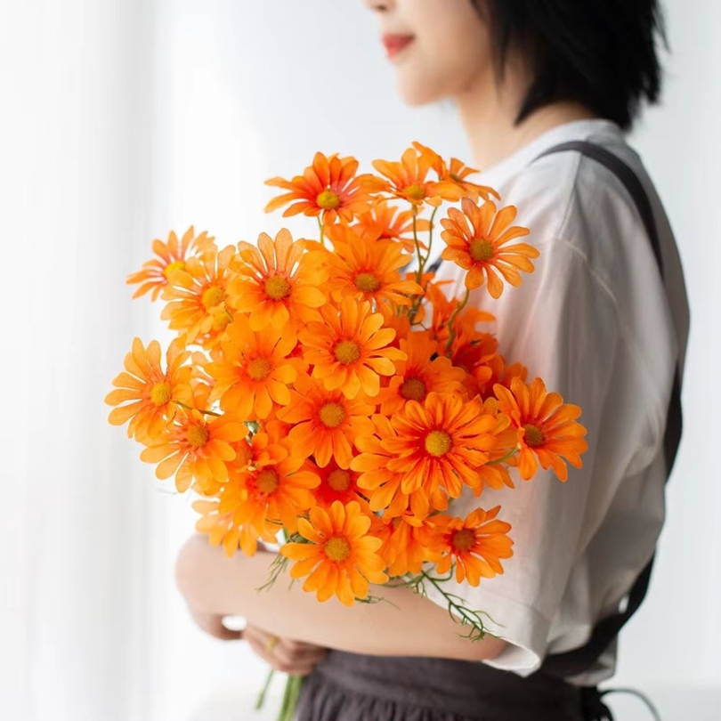 5 Pieces Artificial Flowers Silk Daisy Bridal Bouquet Vase Home Room Wedding Garden Decoration DIY Gifts Fake Plants Accessories