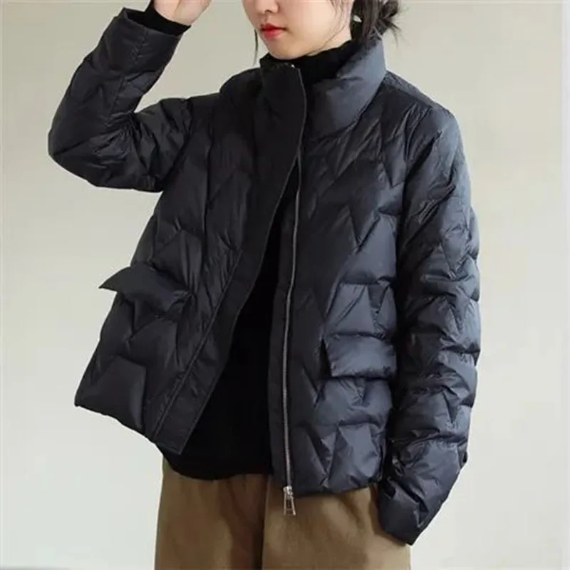 Nieuwe dames witte eendendons jas kort licht donsjack herfst winter mode warme bovenkleding vrouwelijke opstaande kraag tops kledingstuk