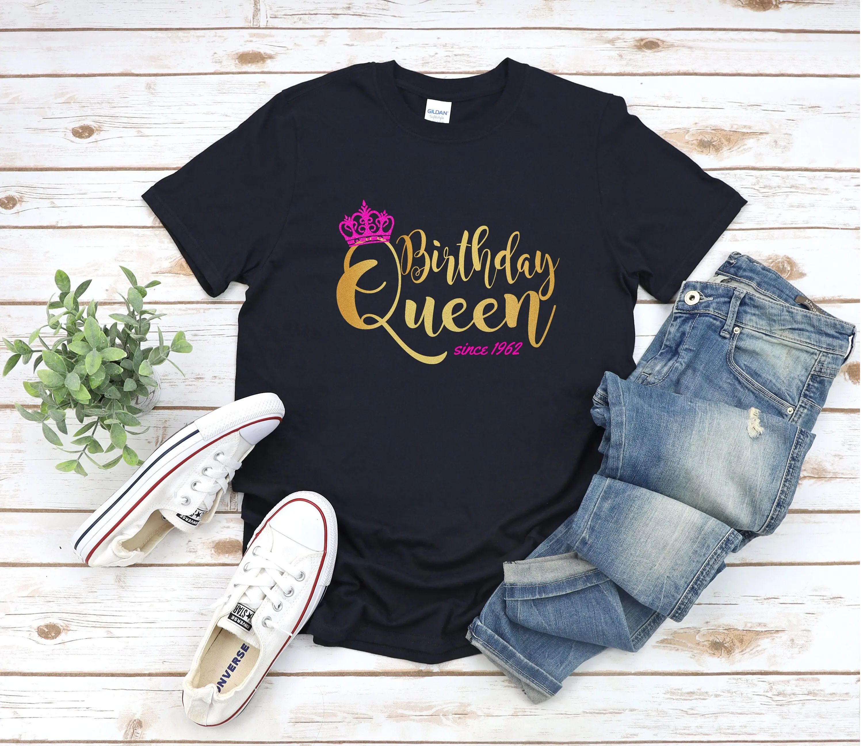 Custom Year Birthday T Shirt Queen Since 1962 s For Mom Grandma Retro 1960s Party