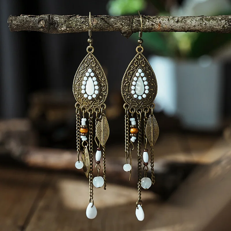 White Enamel Peacock Water Drop Feather Earrings for Women Ethnic Elegant Long Crystal Rhinestone Earring Boho Vintage Jewelry