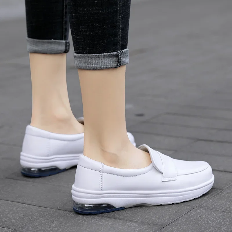 Comfortable Soft White Flat Shoes Air Casual Sneakers Shoes for Women Non-slip Breathable Women Loafers Zapatos Mujer