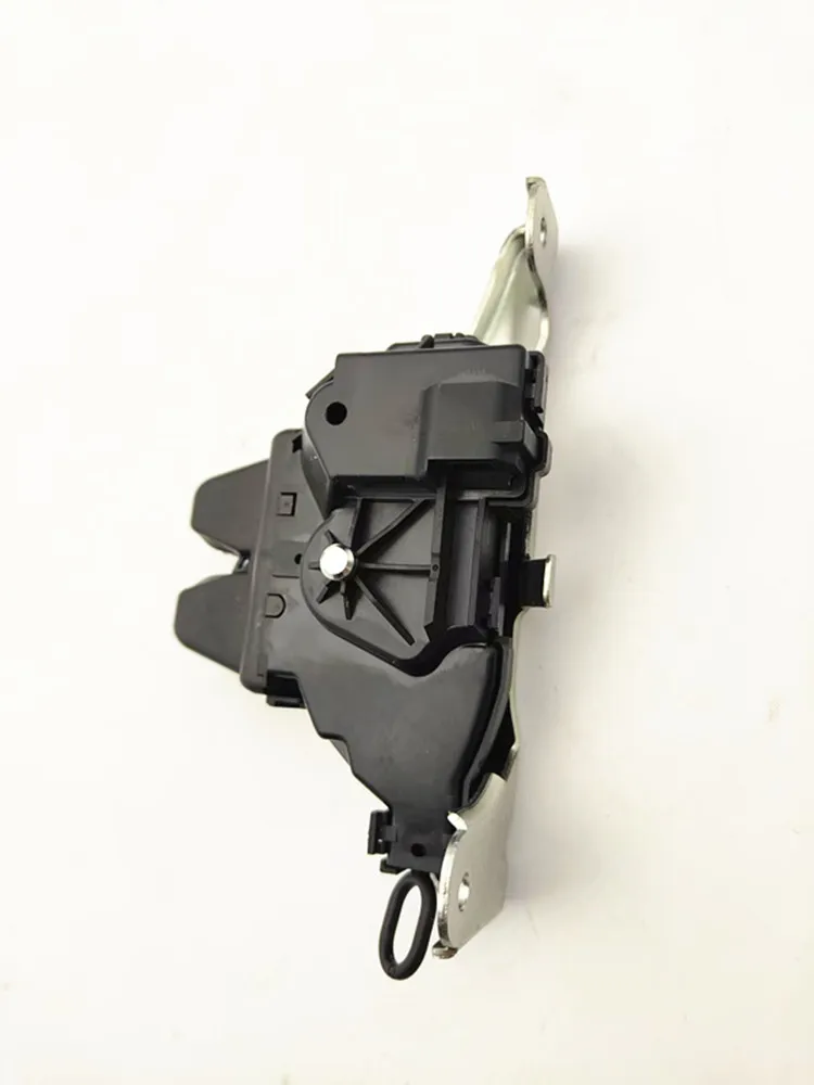OEM: A2057500600 Locks Trunk lid Tailgate for Mercedes-Benz C238 E200 E220 E250 E300 C118 CLA180 CLA200 CLA220 CLA250 - Image 2