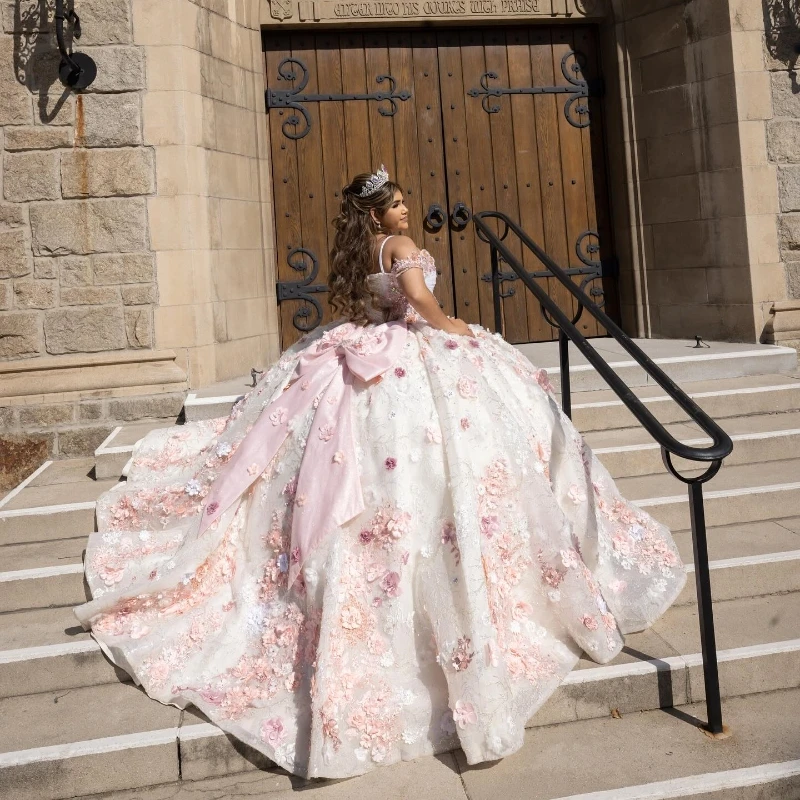 Maßgeschneidertes rosa Ballkleid-Quinceanera-Kleid 2023, Blumen, Applikationen, Perlen, süßes 16-Kleid, Korsett, Vestidos de 15 Años YQD346