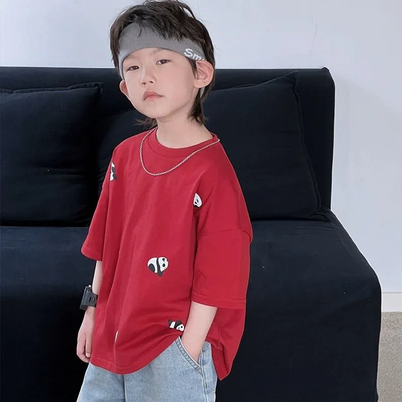 

Модная футболка с короткими рукавами и принтом панды для мальчиков и девочек, 100% хлопок, свободный крой, летняя детская одежда, повседневная универсальная одежда ​