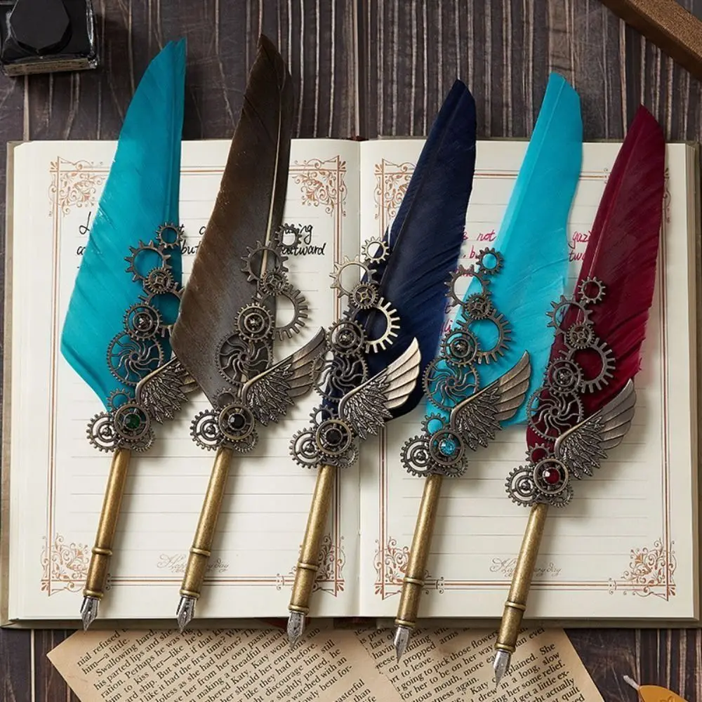 

Retro Punk Dipped in Water Pen European Style Vintage Luxury Metal Signature Pen Fountain Pen Replaceable 5 Nib Feather Pen