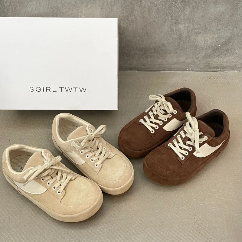 Platform Bread German Training Shoes Women's New Fashion Versatile Matte Leather Casual Sneakers Lace-up Designer Ins Hot