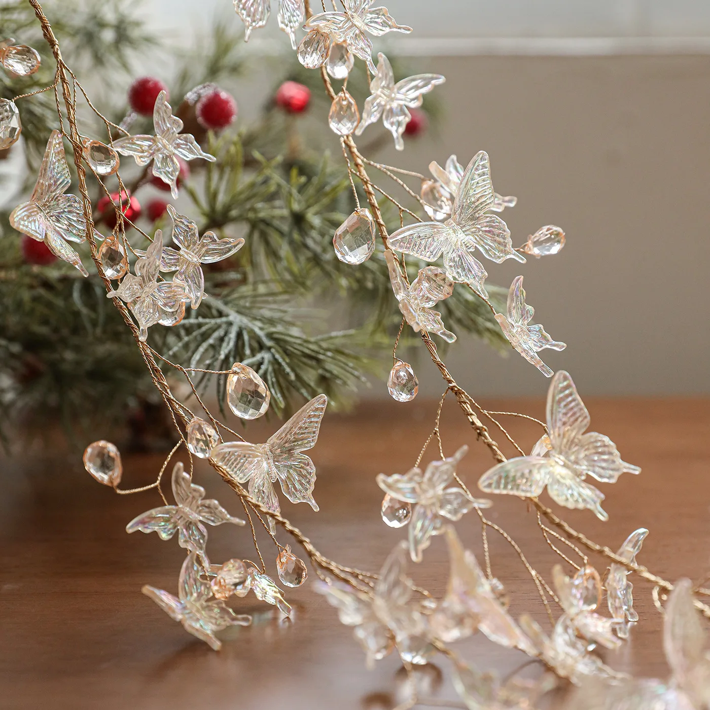

Christmas Crystal Chain String Transparent Dazzling Colorful Butterfly Pearl Bead String Hanging Xams Tree Garland Rattan Decor